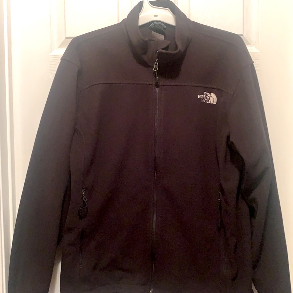 Men’s North Face large